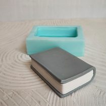 مولد کتاب سایزش ۶ در ۸.۵ در ۲.۵