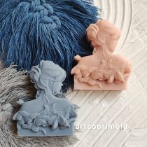 دختر پروانه دار